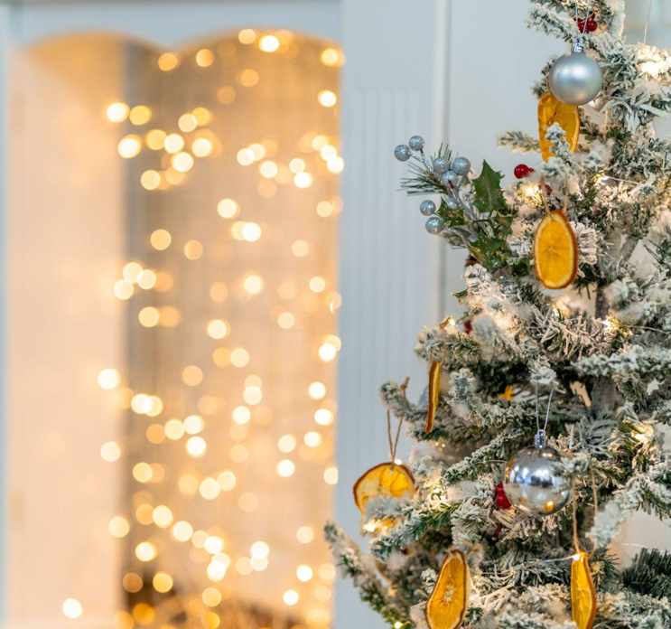 The Benefits of Pre Lit Christmas Trees for Your Gut Health and Mental Well-being